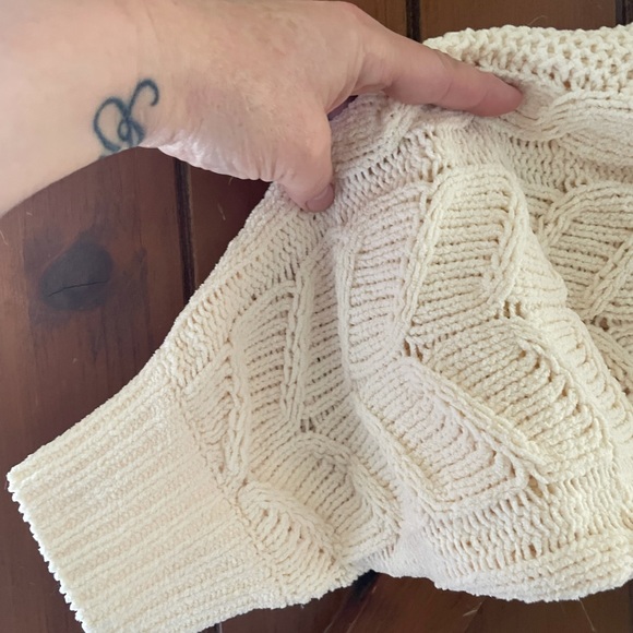 Planet Gold Juniors' Crop Sweater NWT - Picture 6 of 6